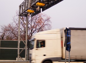 Fotoradary złapały prawie milion polskich kierowców. Postrachem nowy system