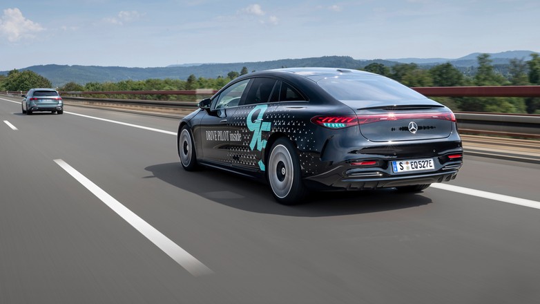 Mercedes Drive Pilot