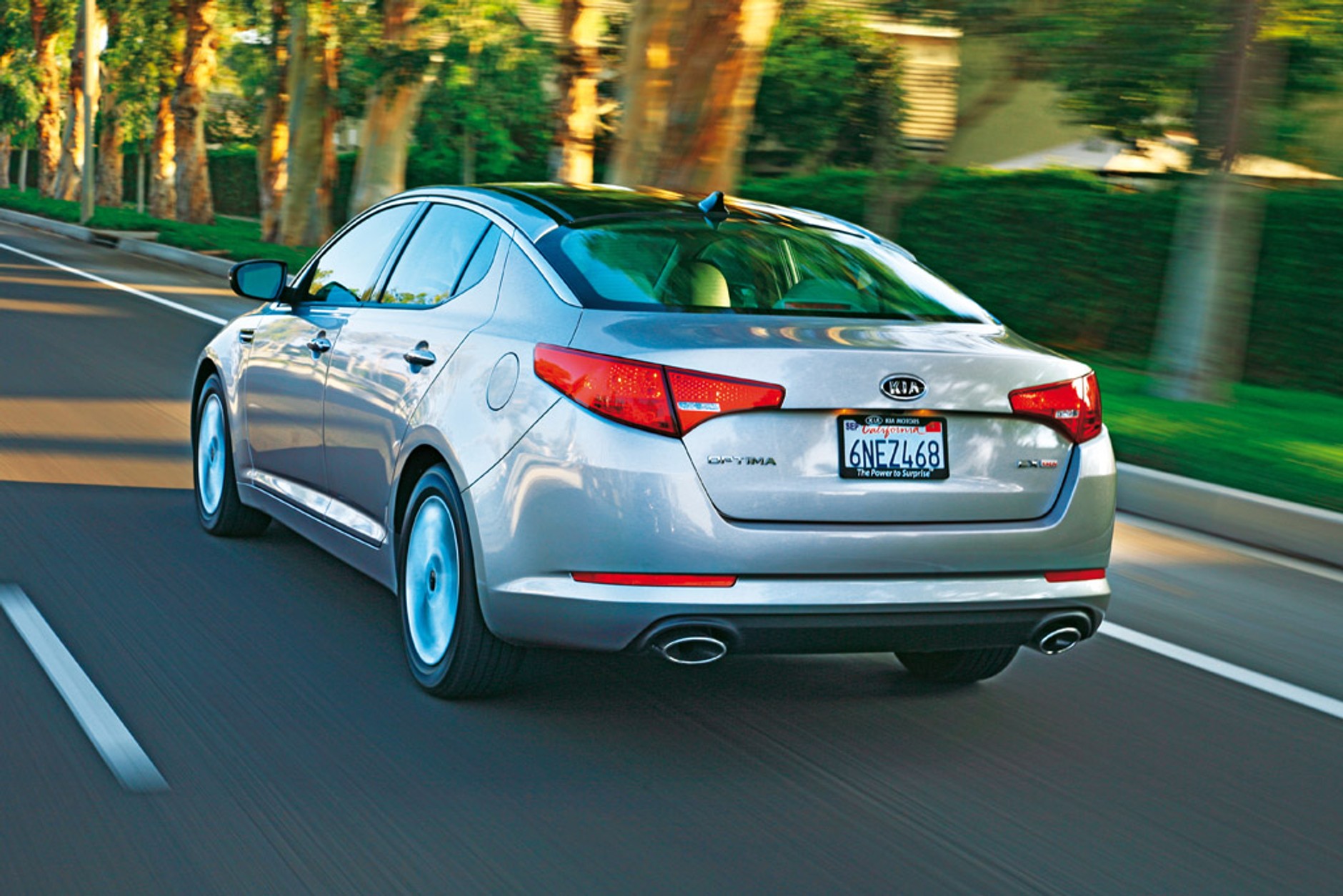 Kia Optima: Szykowna i niedroga