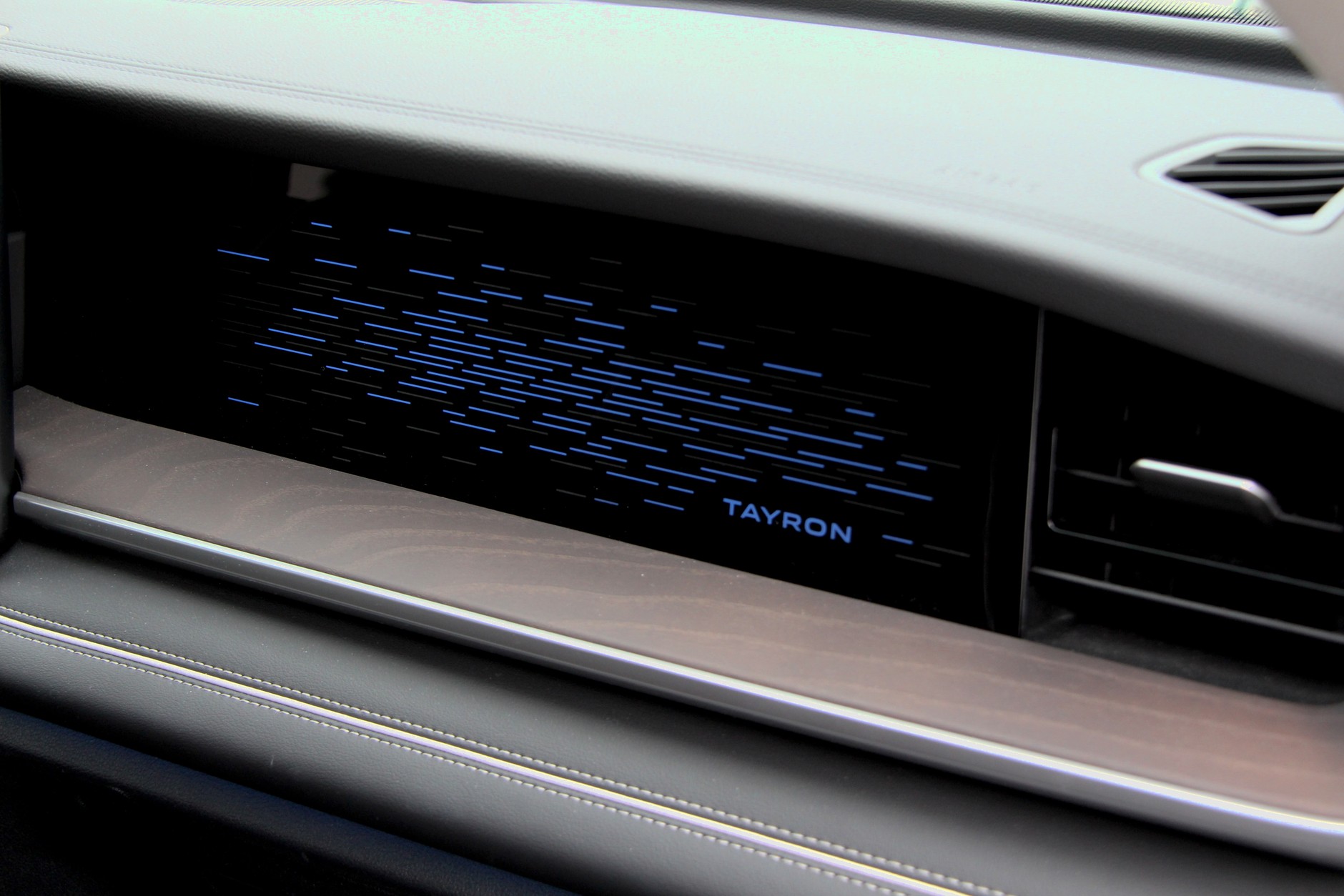 Volkswagen Tayron 2.0 TDI Elegance