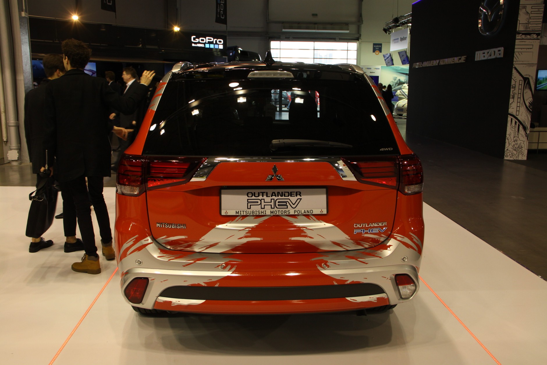 Mitsubishi Outlander PHEV (Poznań 2016)