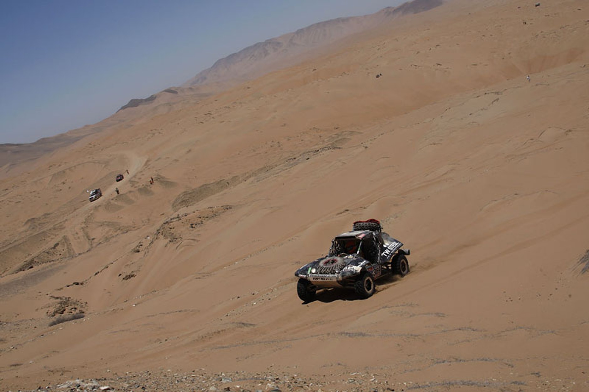 Rajd Dakar 2010: Przygoński już 8, Sonik broni honoru (12. etap na żywo, wyniki, foto)