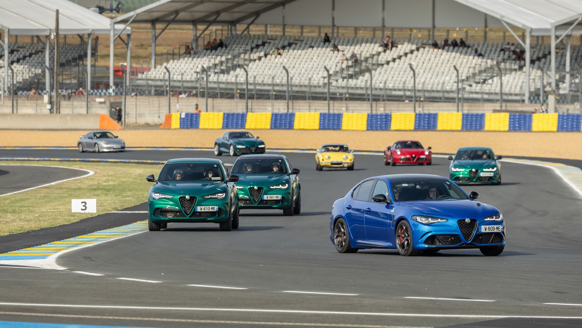 Alfa Romeo Quadrifoglio. Jazda w Le Mans