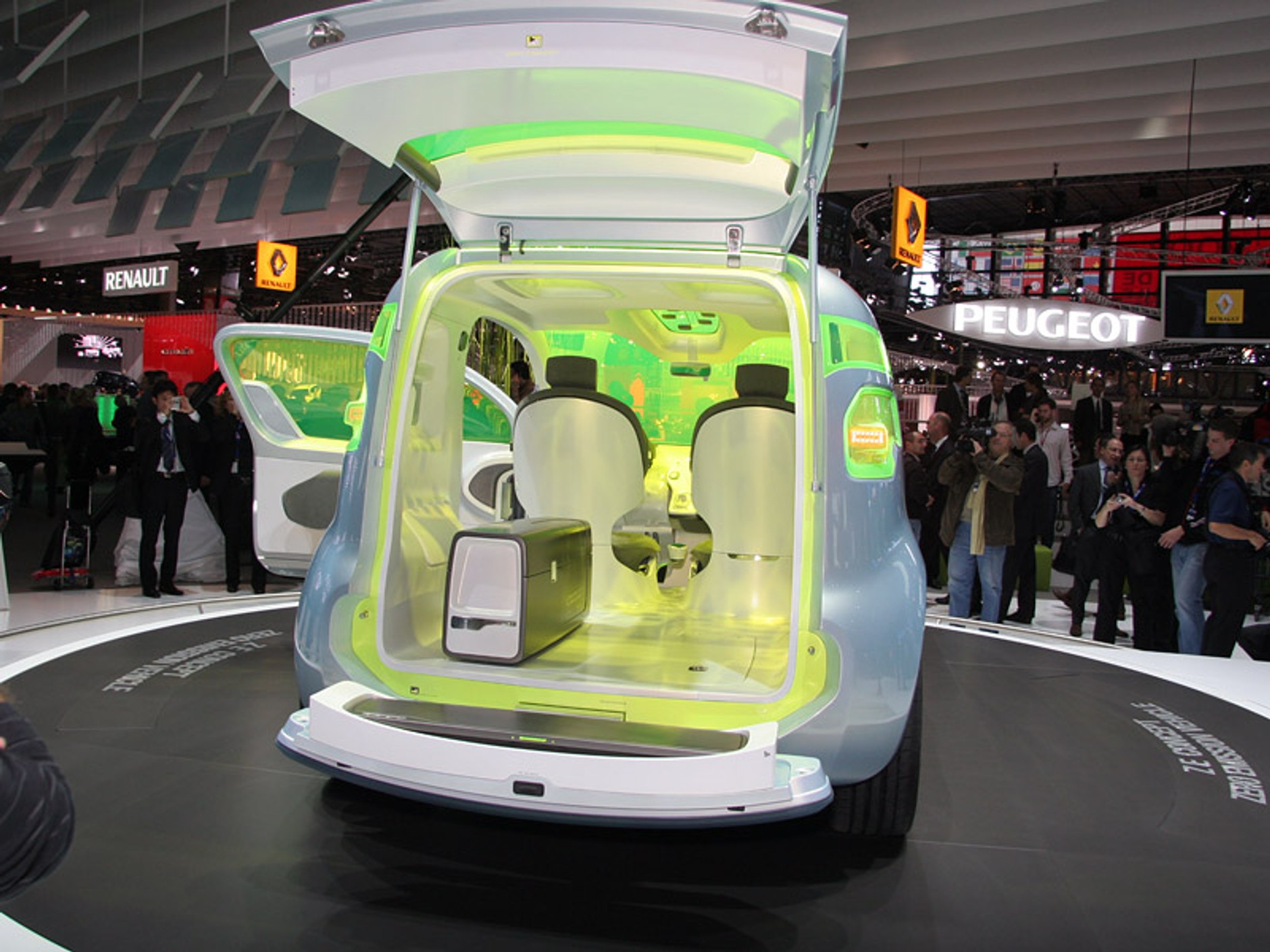 Terminy salonów samochodowych w 2009 roku