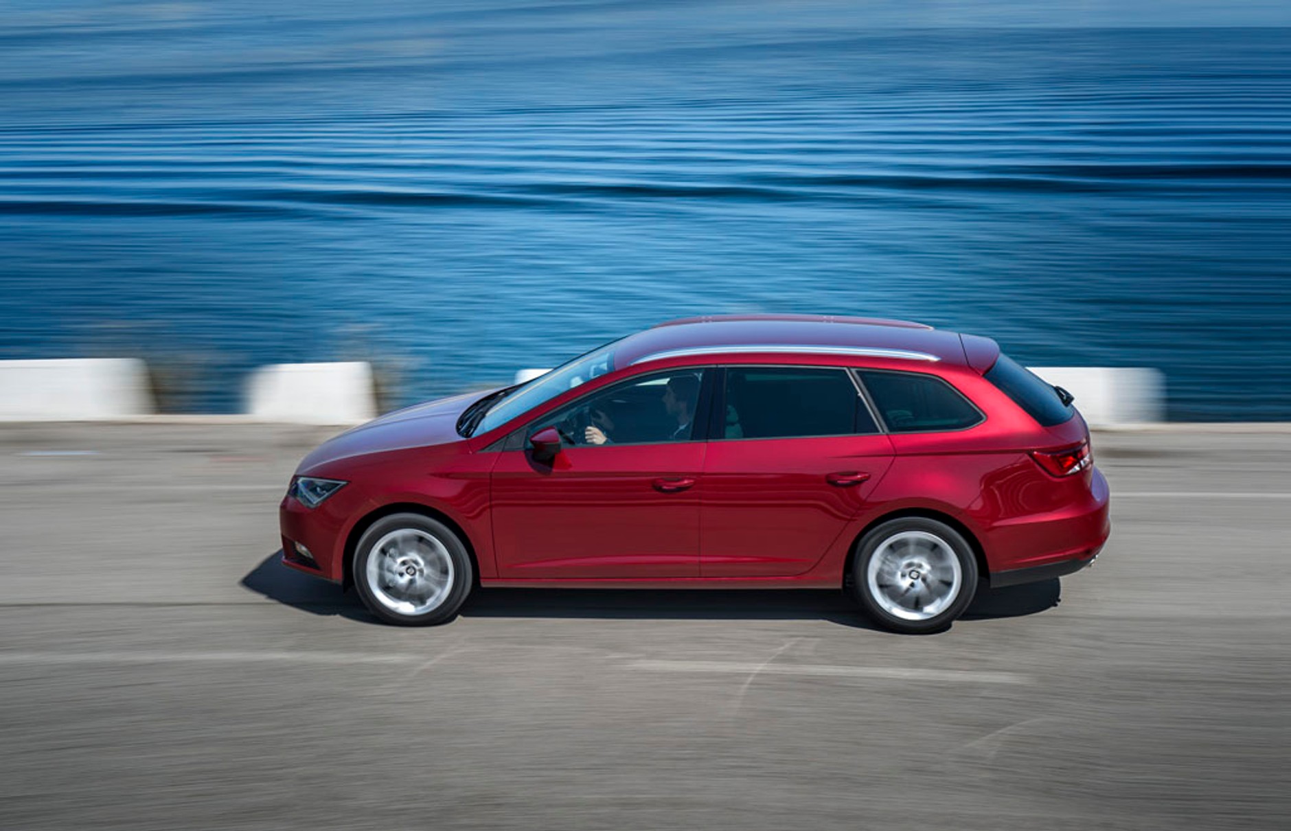 Seat Leon ST 4drive: Kombi 4x4 w dieslu