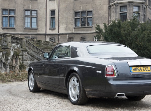 Test Rolls-Royce'a Phantoma Coupé