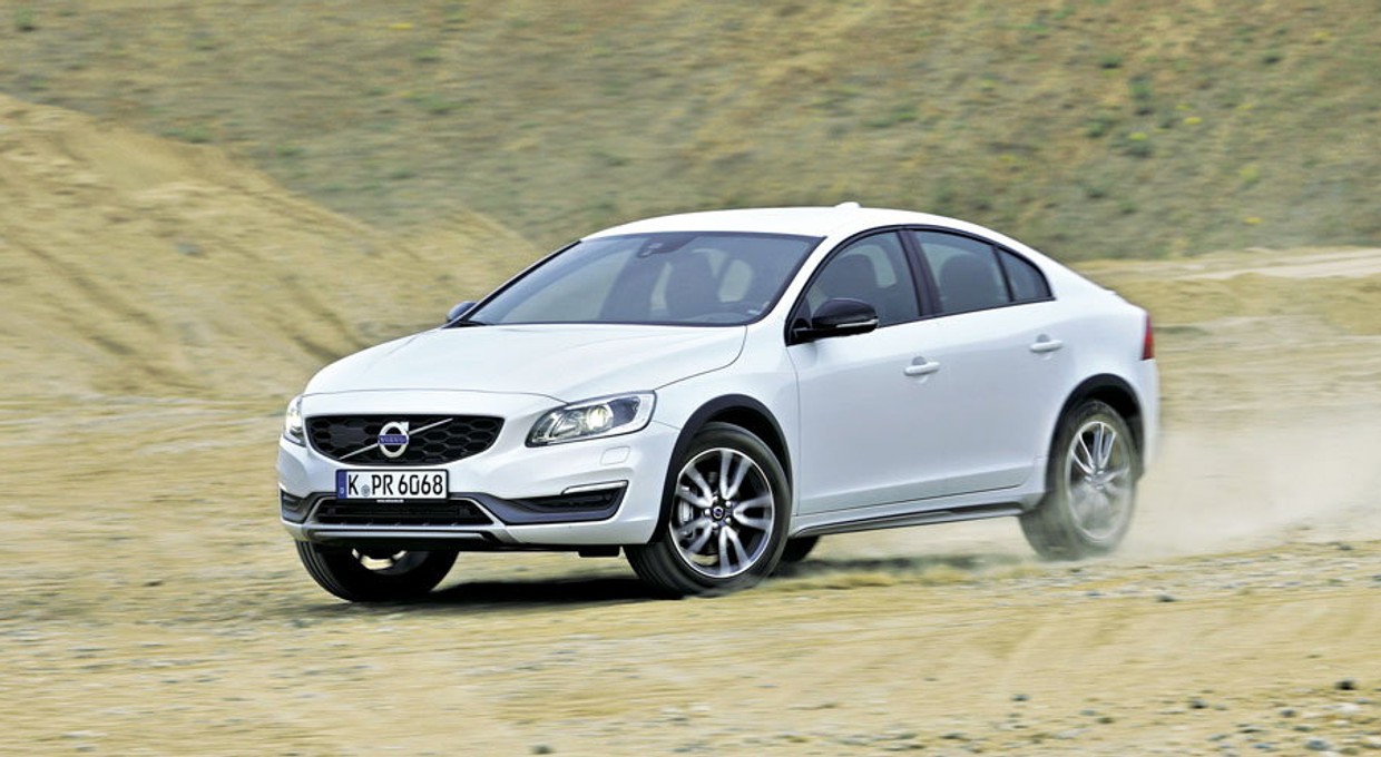 Volvo S60 Cross Country - zbyt piękne na offroad