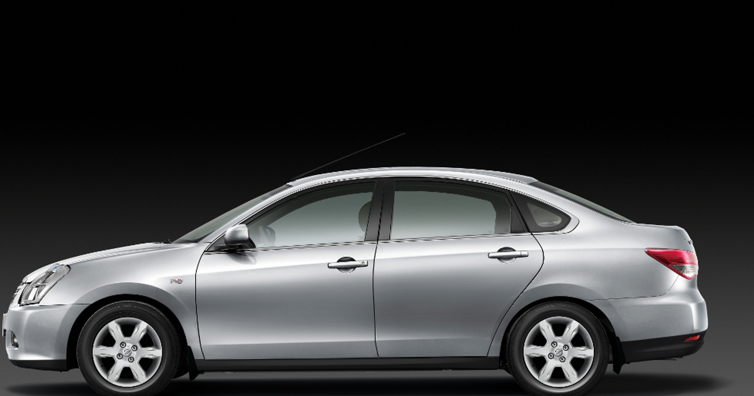 Nissan zapowiedział nową Almerę