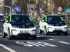 500 elektrycznych BMW i3 do wynajęcia w Warszawie