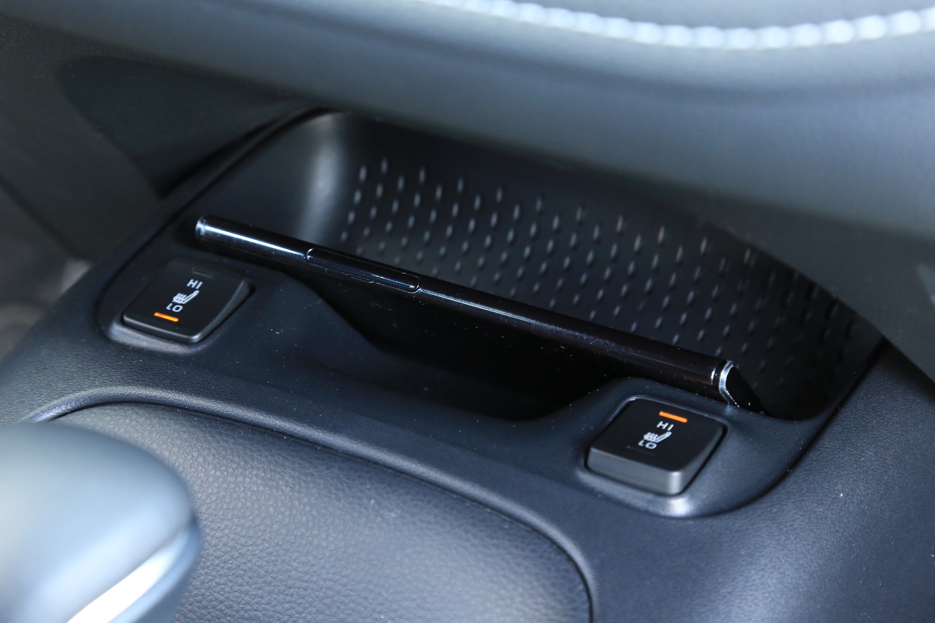 Suzuki Swace 1.8 Hybrid