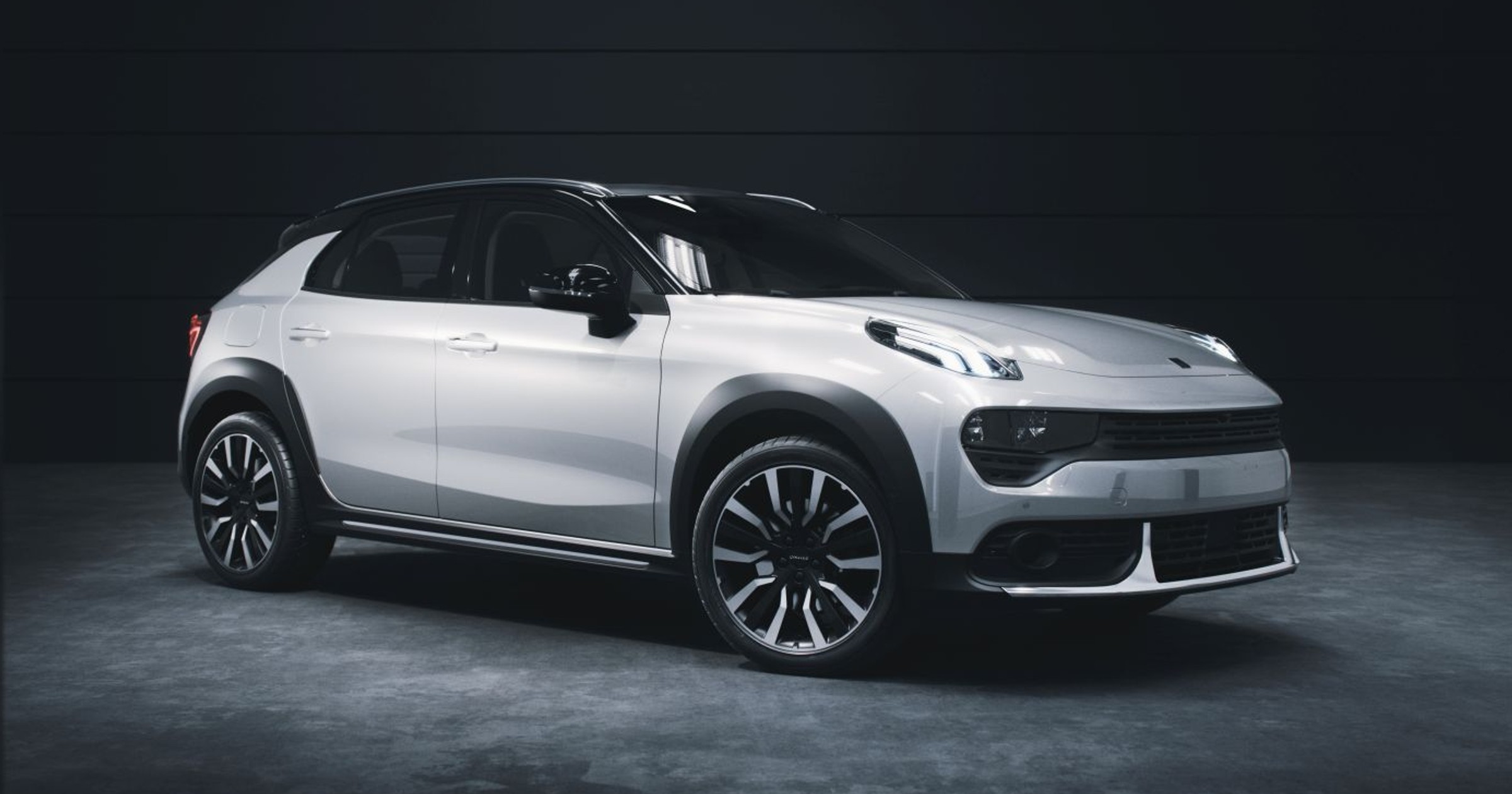 Lynk & CO 02