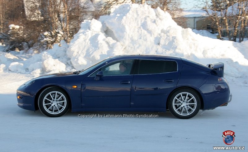 Zdjęcia szpiegowskie: Porsche Panamera i jego poprzednicy