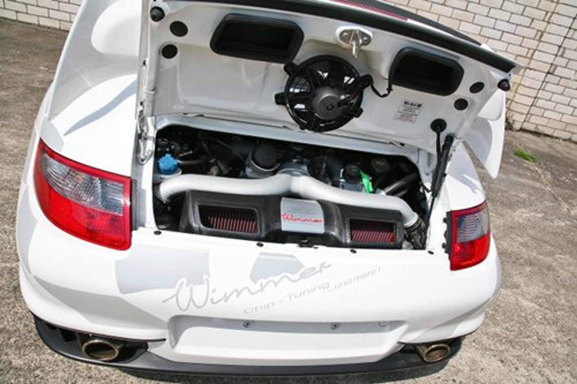 Porsche 911 GT2 - B jak Bi-Turbo