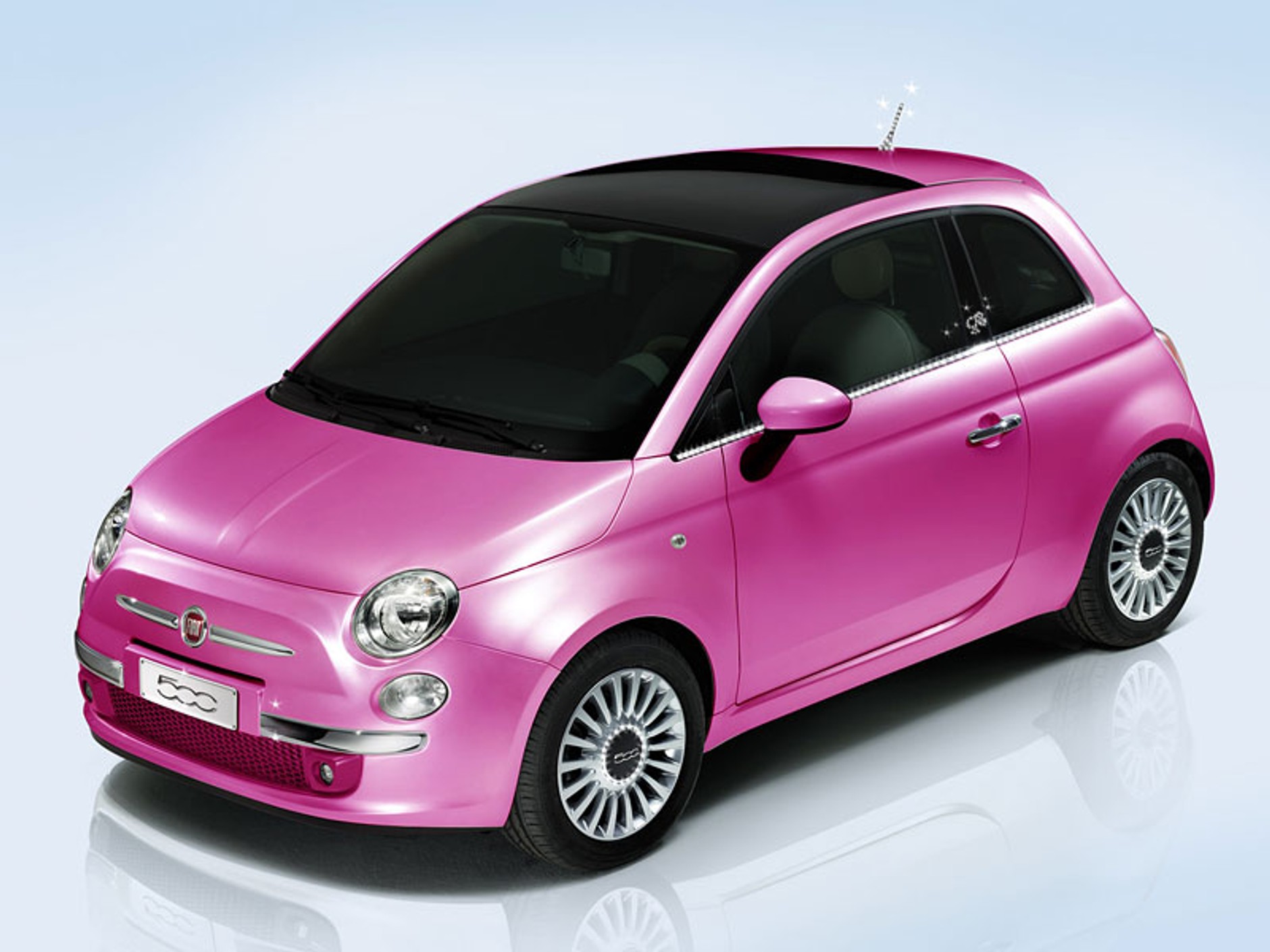 Fiat 500 Barbie: dla słynnej lalki na 50. urodziny