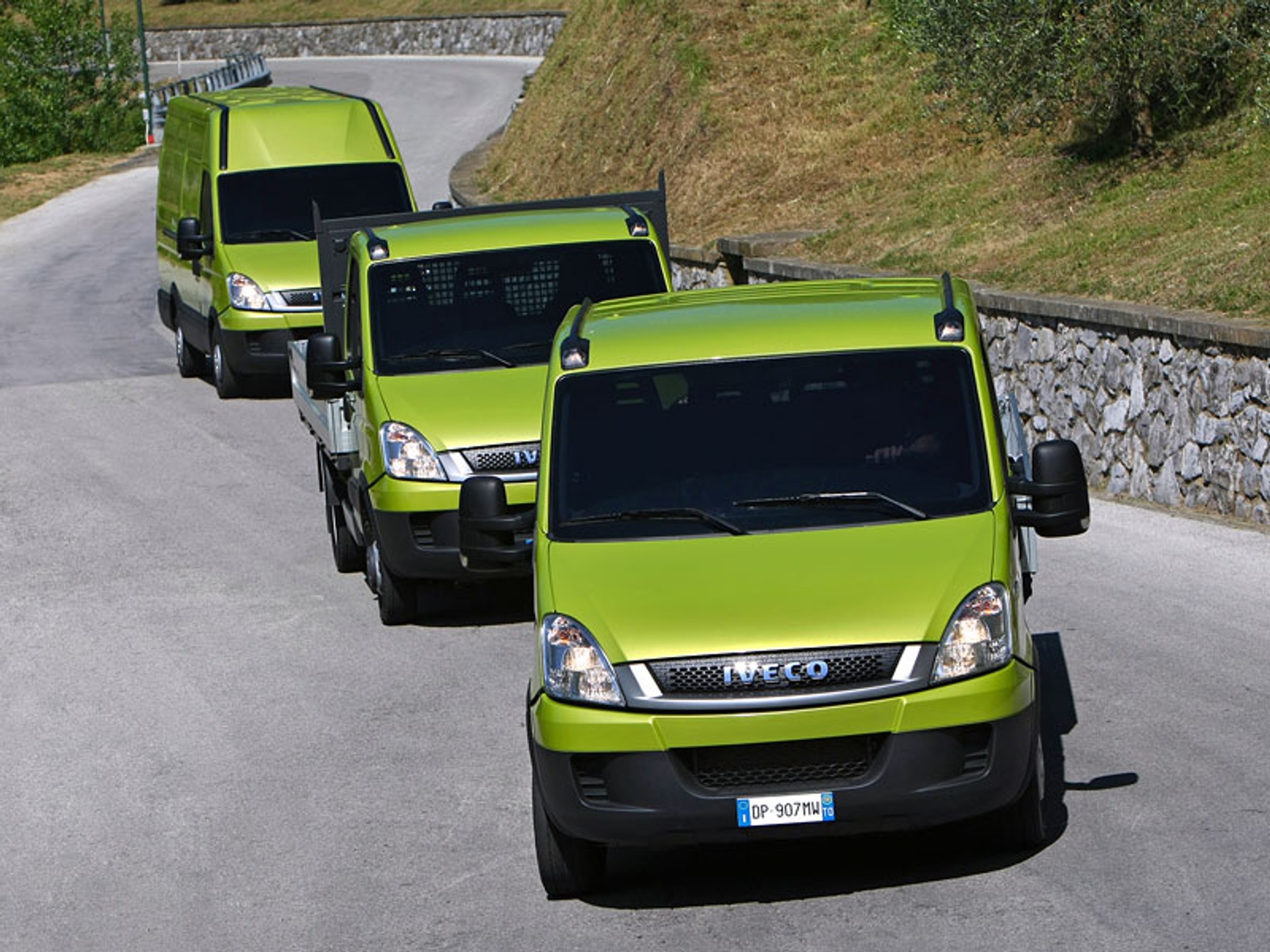 Iveco EcoDaily: włoskie dostawczaki na gaz i elektryczność