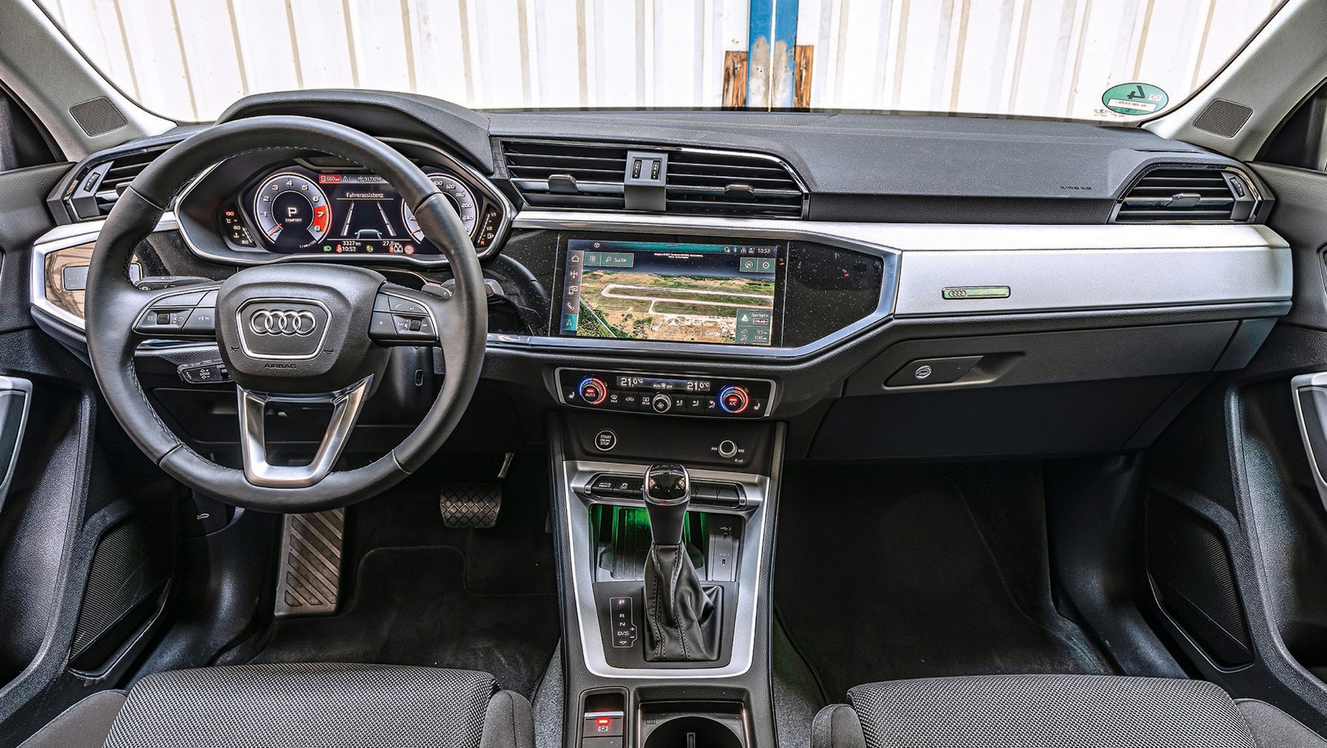 Renault Arkana, Audi Q3 Sportback, BMW X2 - klasa biznes z opcją ekonomiczną