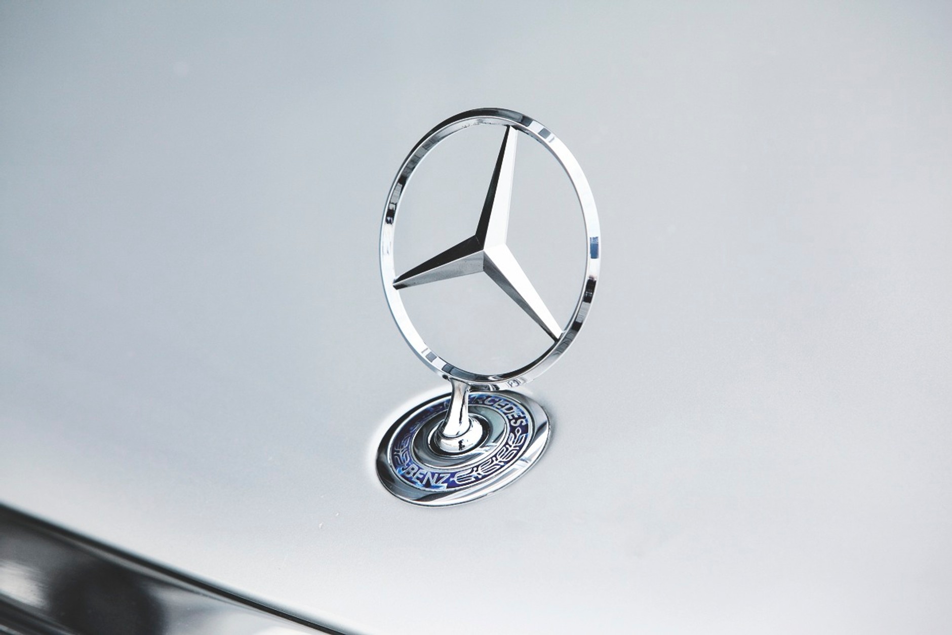 Mercedes W140