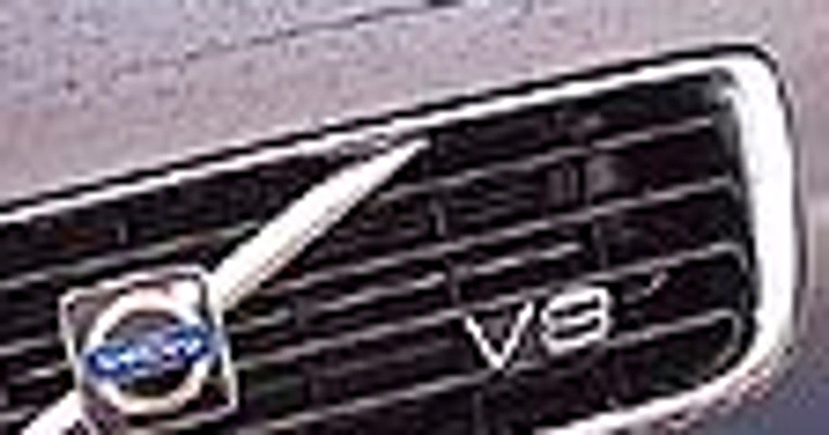 Volvo S80 4.4 V8 AWD - Kierowca zbędny?