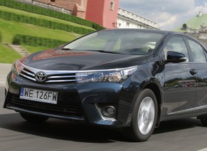 Trochę lepszy kompakt? Prezentacja używanej Toyoty Corolli XI