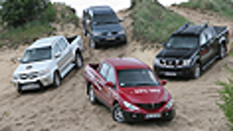 SsangYong Actyon Sports, Toyota Hilux, Mitsubishi L200, Nissan Navara - Który los okaże się szczęśliwy?