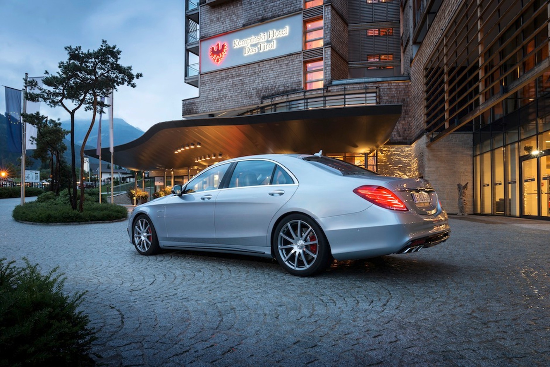 Mercedes S 63 AMG