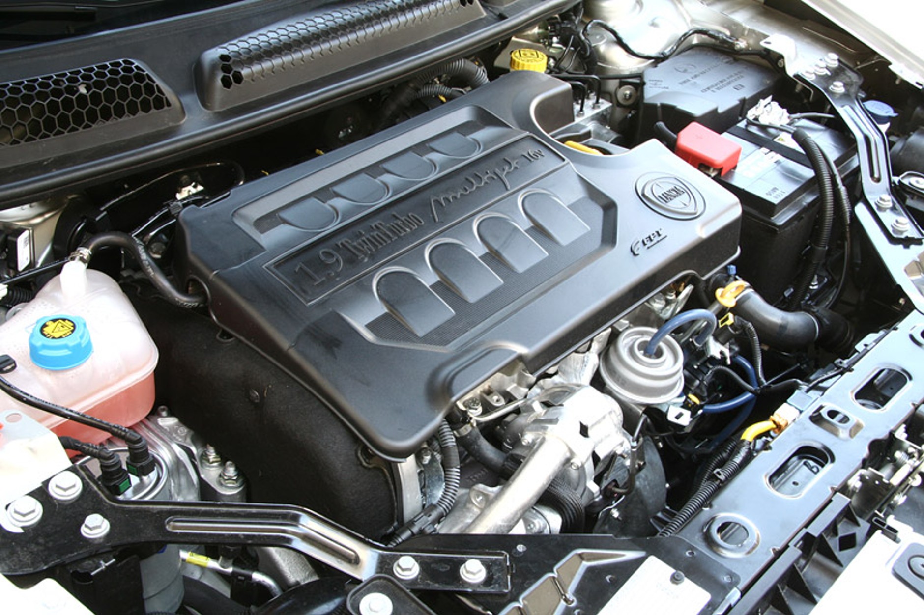 Pierwsze wrażenia: Lancia Delta – legenda w nowym runie