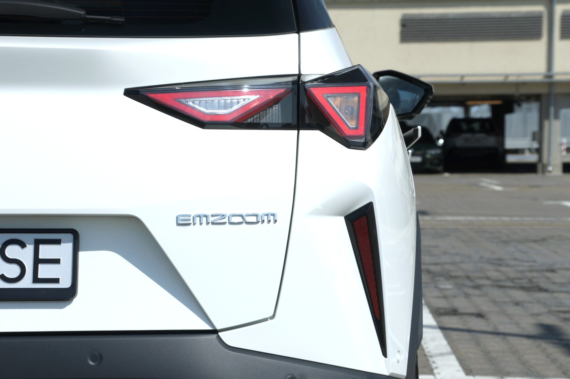 GAC Emzoom