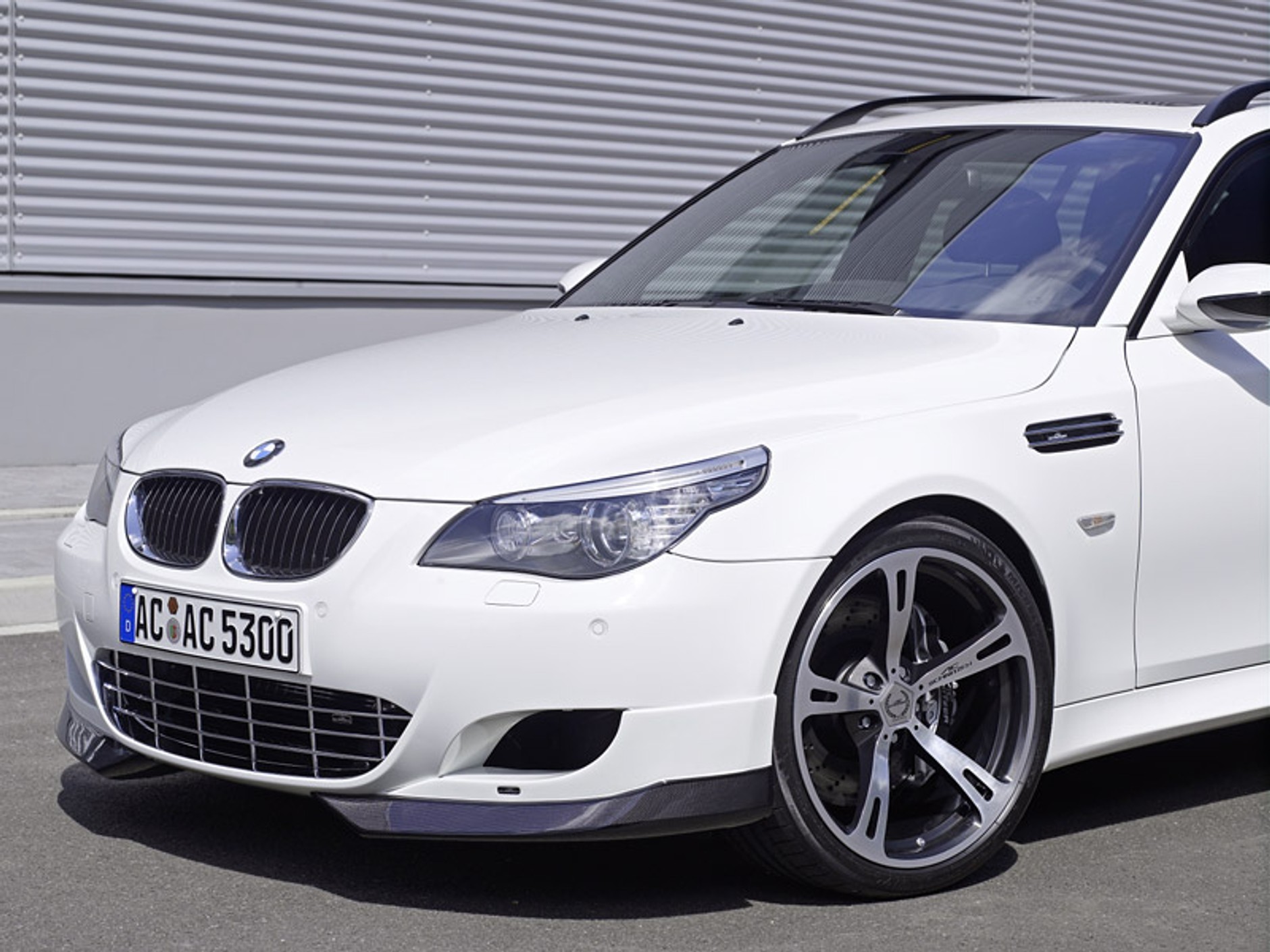 AC Schnitzer ACS5 Sport Touring konkurent Audi RS6 Avant