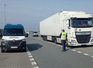 Jeden użył magicznego długopisu, drugi cudzej karty. Kierowcy wpadli w sidła ITD
