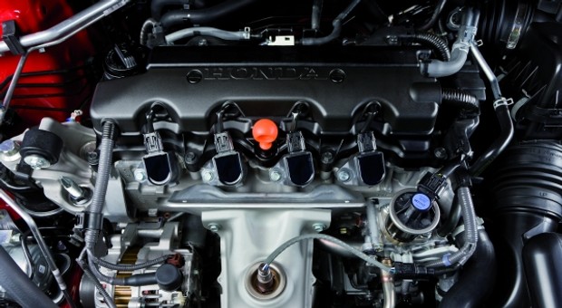 Honda Civic: co pod maską?