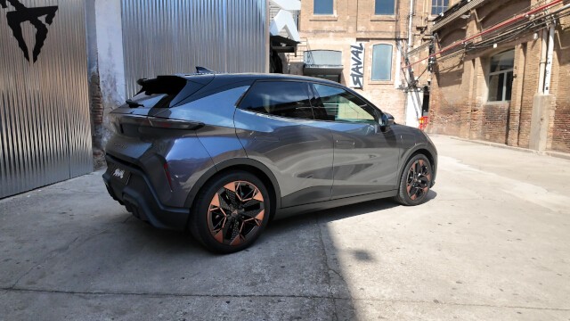 Cupra Raval