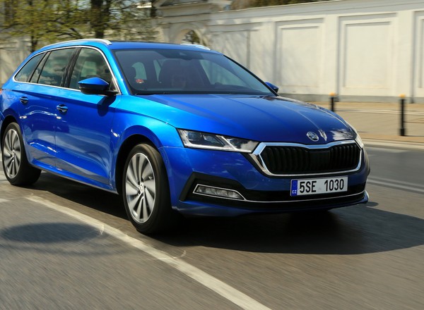 Skoda Octavia Combi 2.0 TDI - ostateczne pożegnanie z klasą kompaktów?