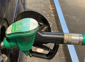 Już dzisiaj wyjątkowo dobra promocja na paliwo. Kierowcy zatankują za 4,99 zł/l