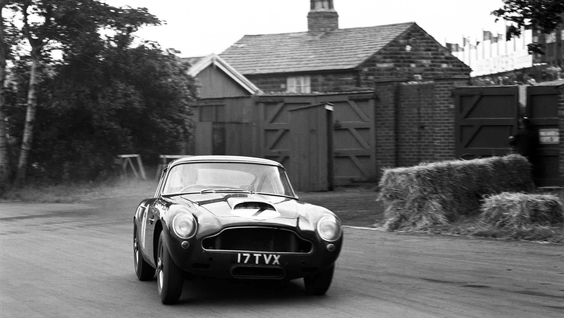 Aston Martin DB4 GT Lightweight