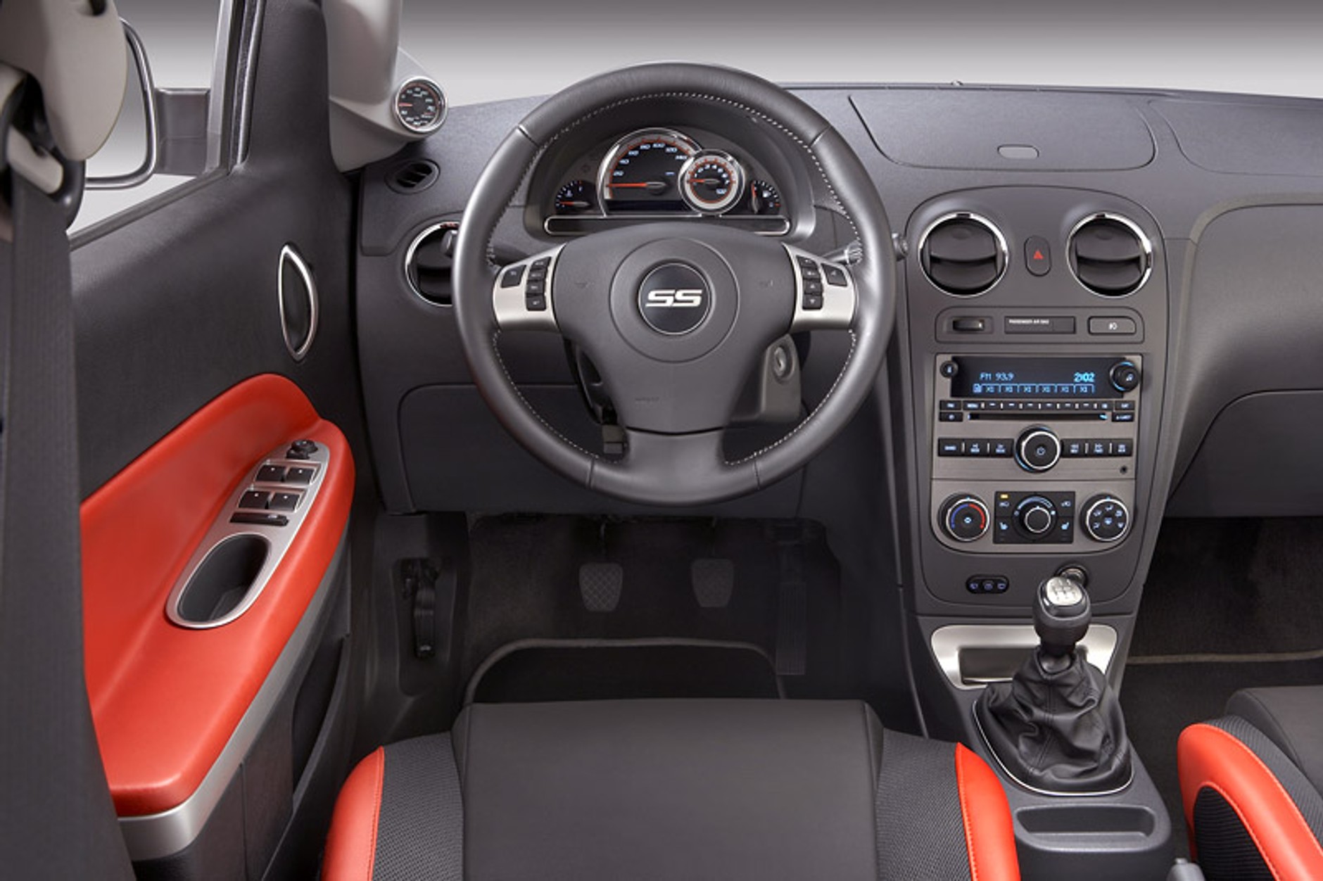 Chevrolet HHR SS: oficjalne informacje o ostrym modelu na rok 2008