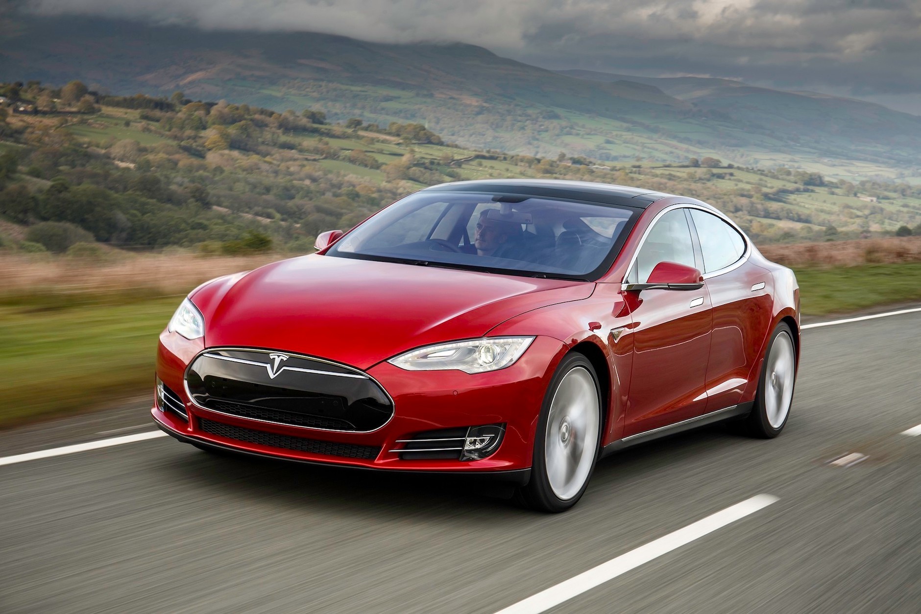 2. Tesla Model S Performance