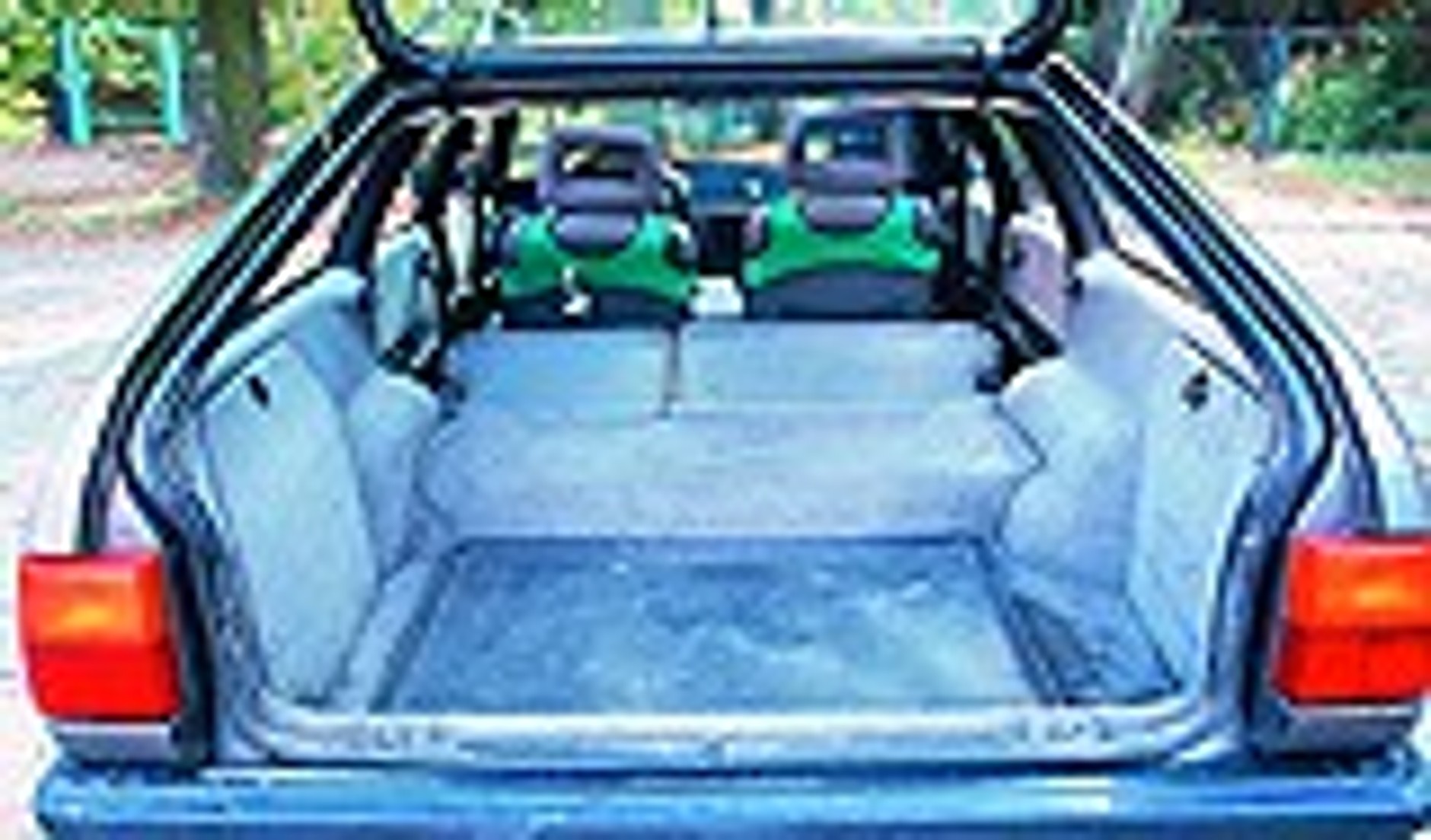 Audi 100 Avant 2.0 - Wzorzec luksusu