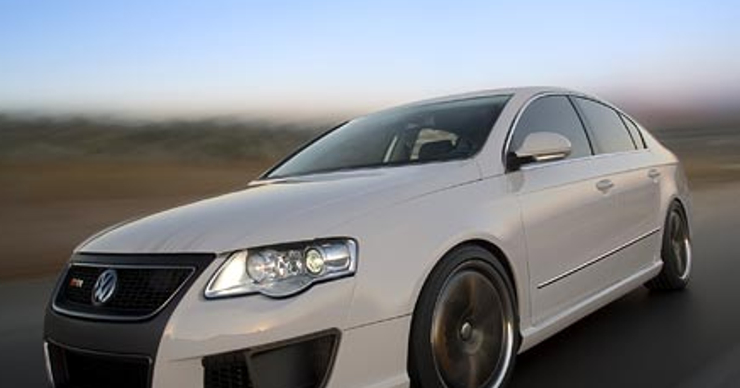 Volkswagen Passat R36: sprzedaż startuje w kwietniu 2007
