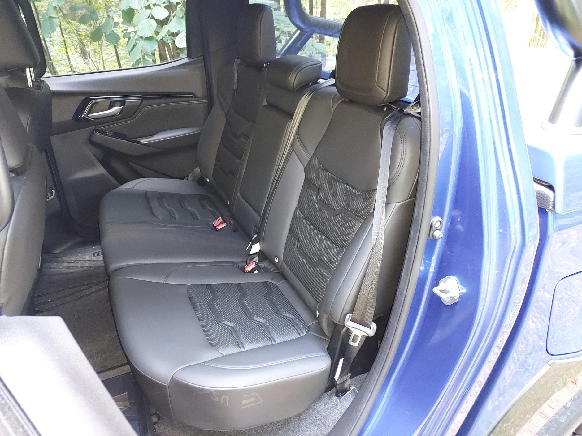 Isuzu D-Max 2023, lifting