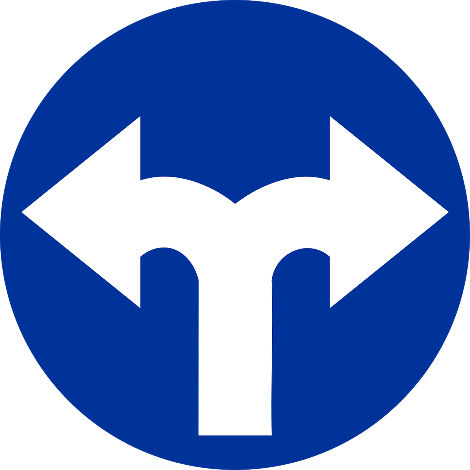 Nakaz to nakaz – wolno jechać tylko w kierunkach wskazanych na znaku. Czyli zawracać nie wolno