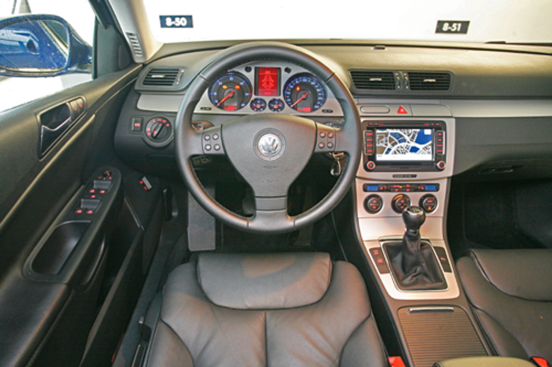 Honda Accord, Mazda 6 i Citroen C5 kontra VW Passat - Porównanie 4 kombi klasy średniej