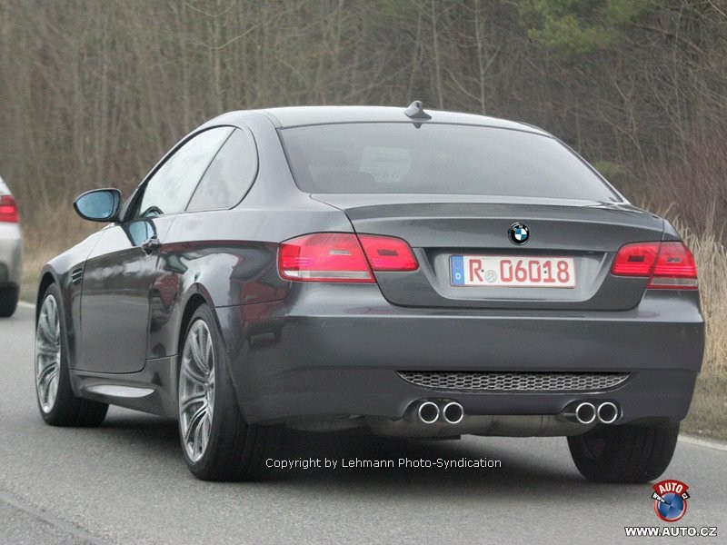 Zdjęcia szpiegowskie: nowe BMW M3 bez maskowania