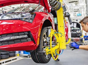 Volkswagen inwestuje na Słowacji. Będą tam powstawać nowe generacje Passata i Superba