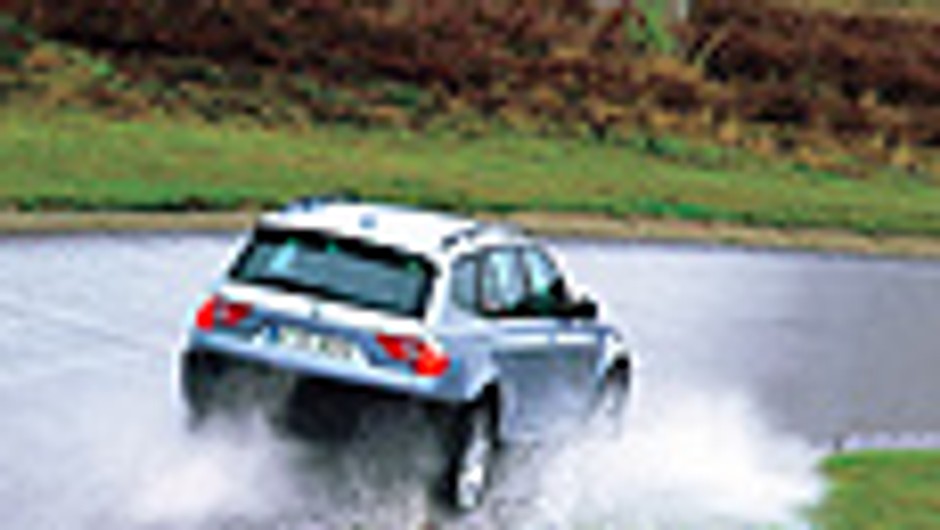 BMW X3 - Rozrośnięta trójka