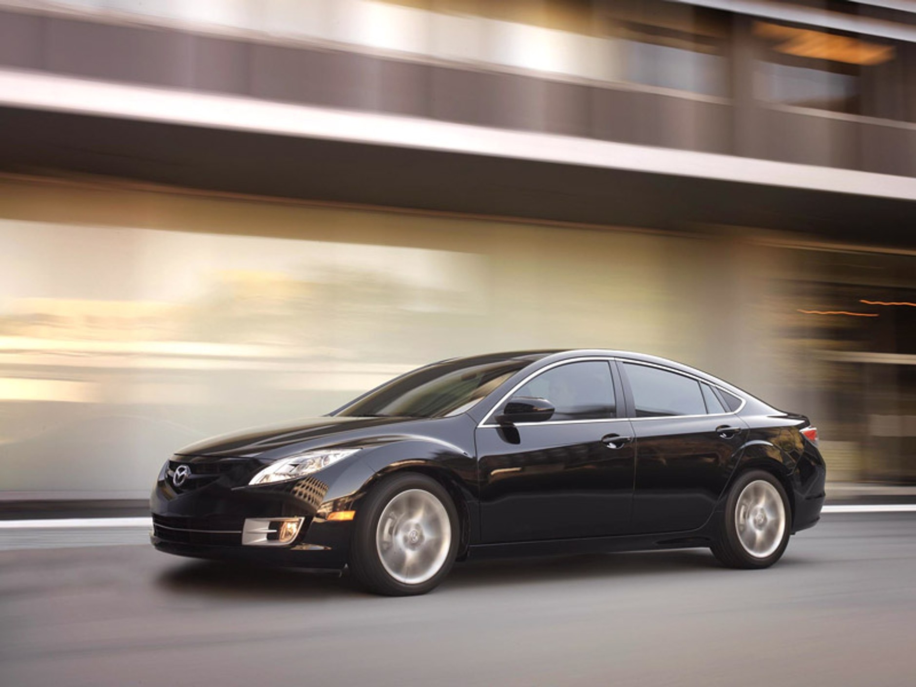 Mazda 6 w USA: tylko w wersji sedan, ale z silnikiem 3,7 V6 (272 KM)