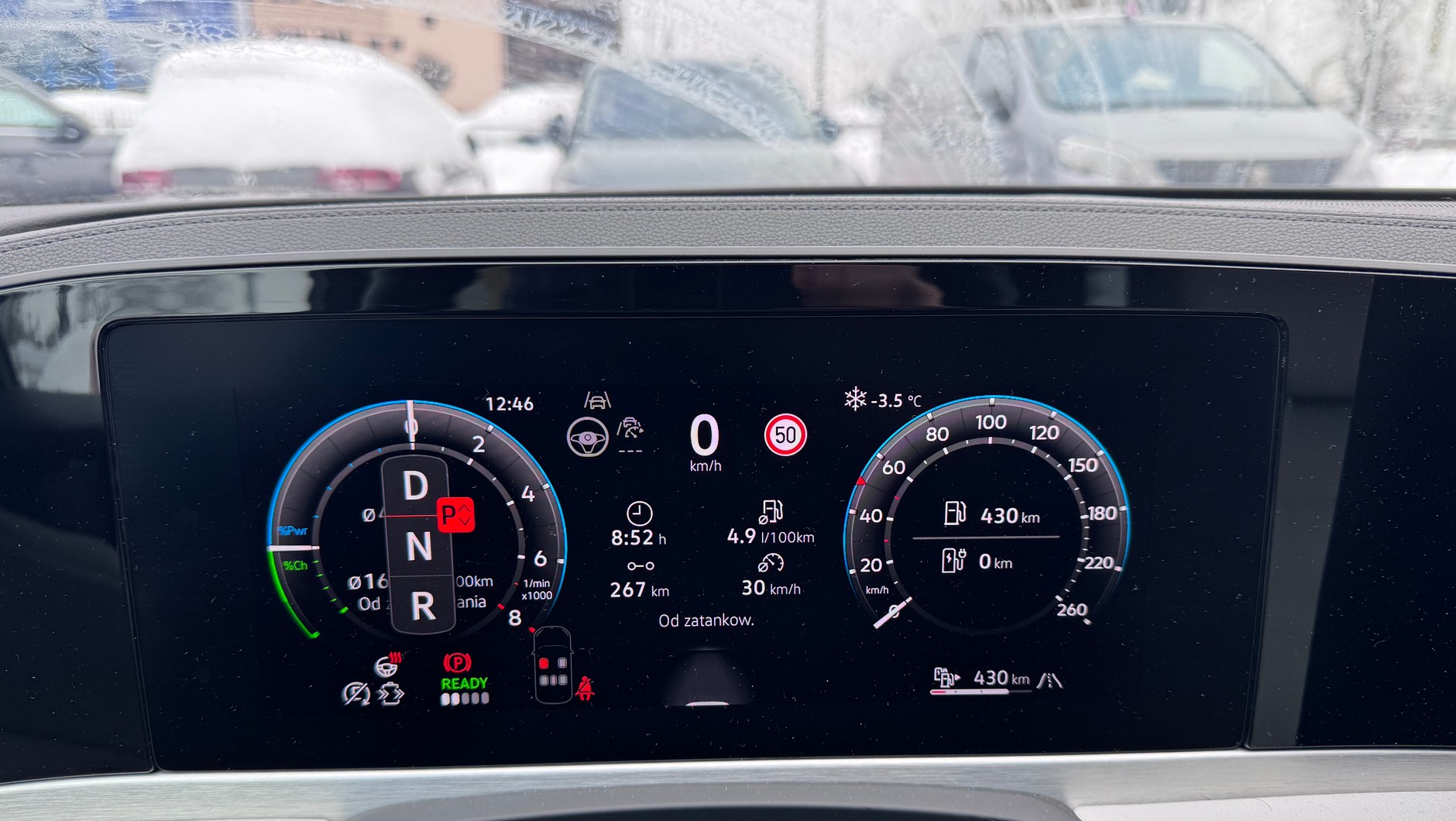 Volkswagen Passat eHybrid po przejechaniu 267 km w trybie spalinowo-elektrycznym zużył średnio 4,9 l/100 km
