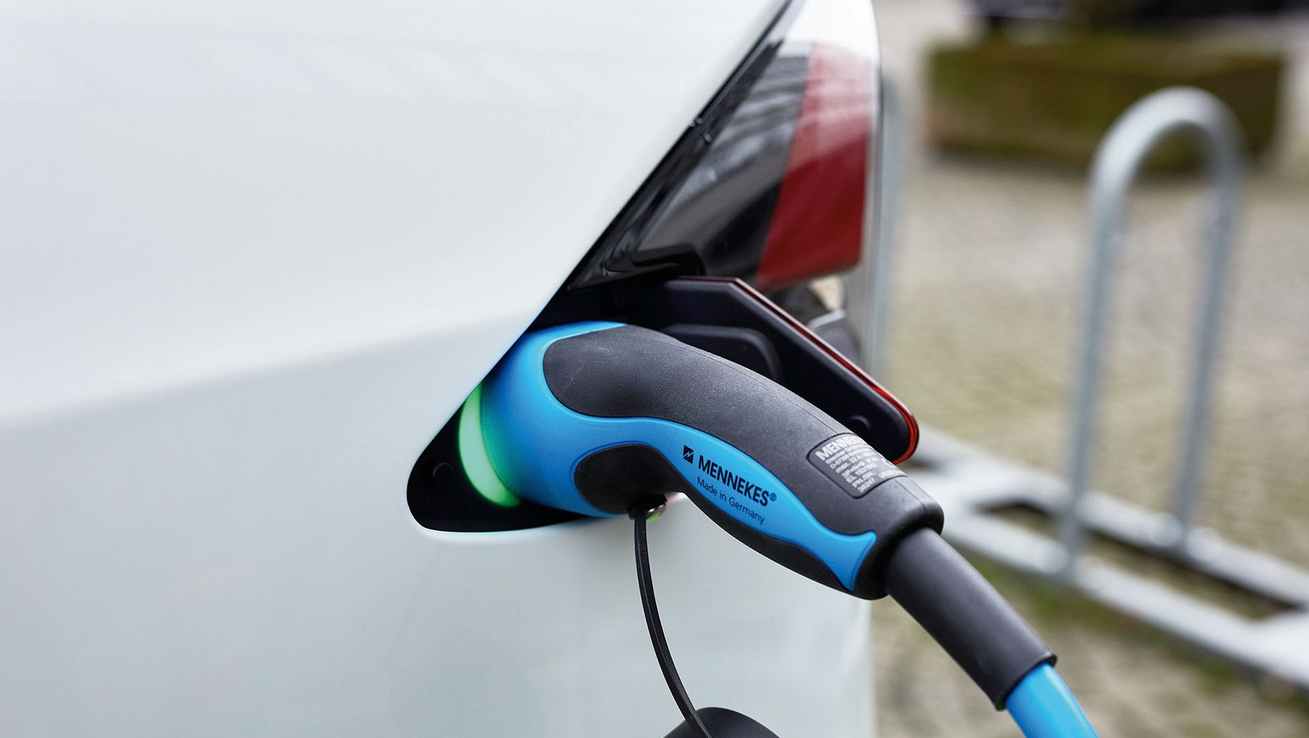 Ładowanie Tesli Model X