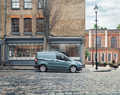 Ford Transit Courier 1 generacja 2018 rok