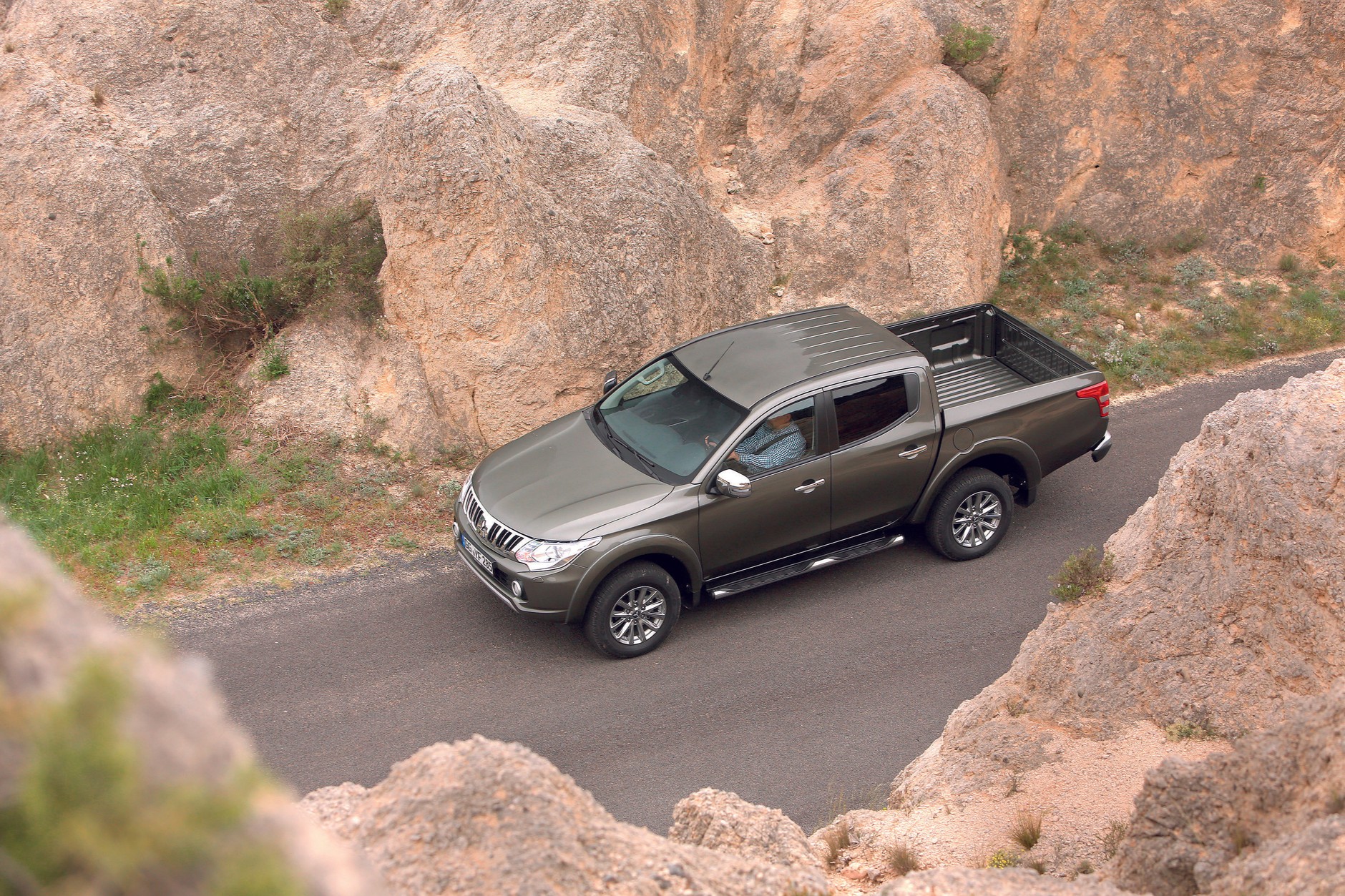 Mitsubishi-L200