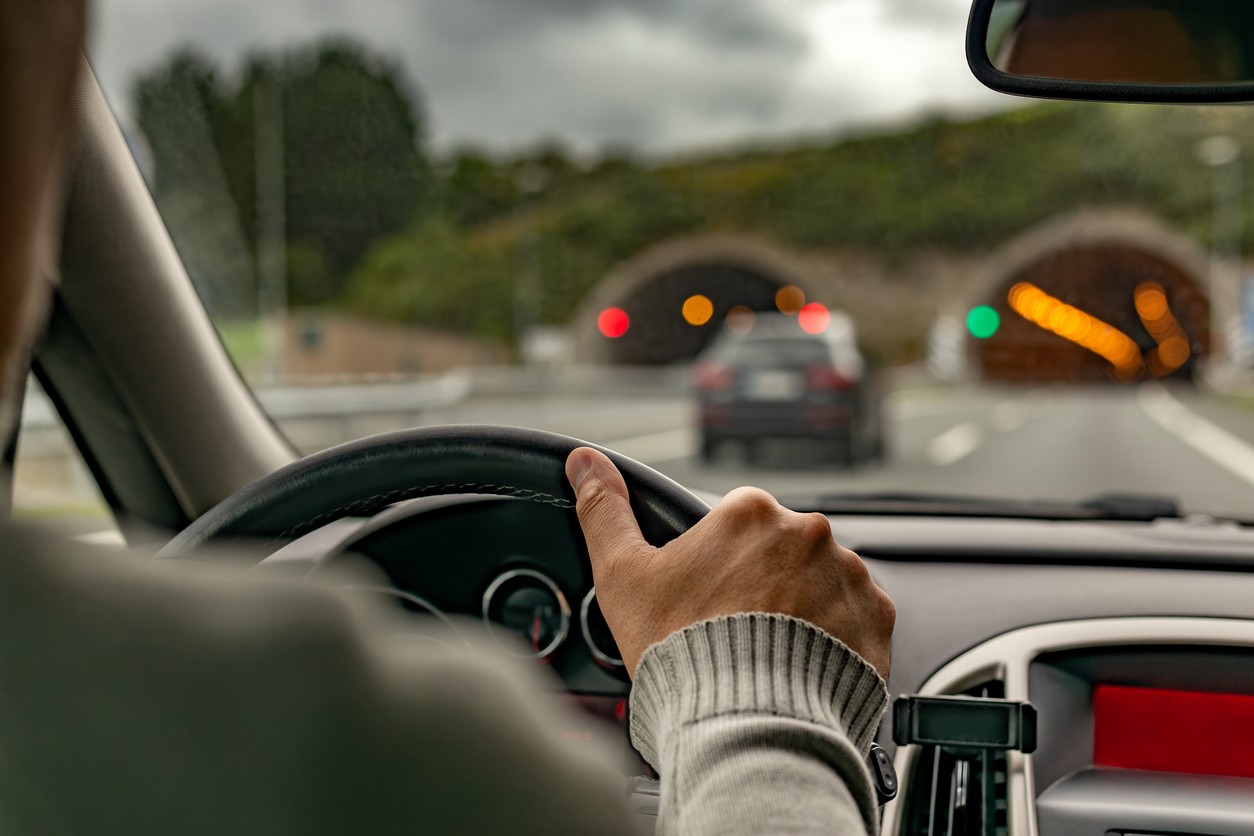 Mały garaż za miastem, pierwszy samochód kupiony na handel, wieczory spędzone na myjni i weekendy w trasie... Tak wygląda początek wielu historii ludzi, którzy dziś tworzą polską motoryzację od zaplecza. Konkurs MOTOBOHATEROWIE został ogłoszony specjalnie dla nich.